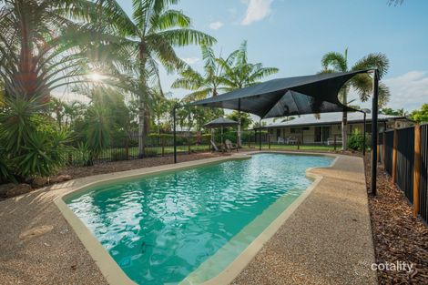 Property photo of 118 Marina Drive Bushland Beach QLD 4818