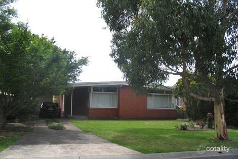 25 Layden Ave, Engadine, NSW 2233