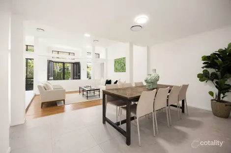 Property photo of 7 Campden Court Brookfield QLD 4069