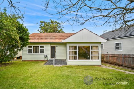 Property photo of 27 Rodway Parade Kotara NSW 2289