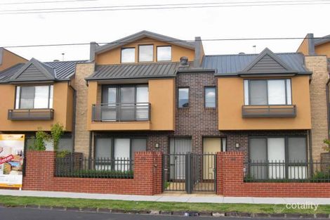 Property photo of 22 Manchester Grove Glen Huntly VIC 3163