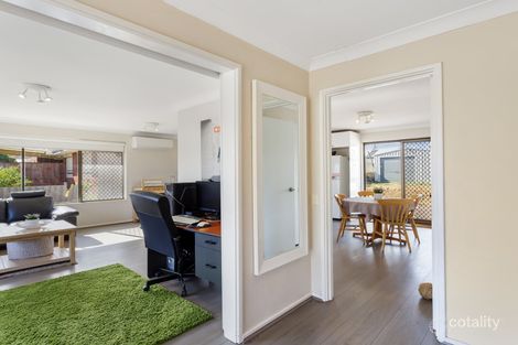 Property photo of 56 Gradient Way Beldon WA 6027