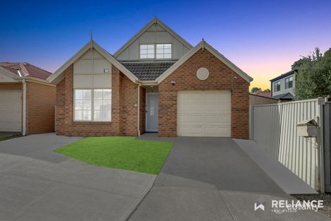 Property photo of 17 Naracoorte Drive Caroline Springs VIC 3023