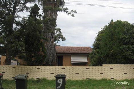 9 Gloucester Ave, Redwood Park, SA 5097