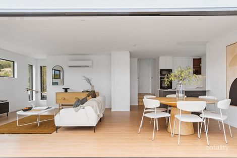 Property photo of 2/21 Coventry Rise Howrah TAS 7018