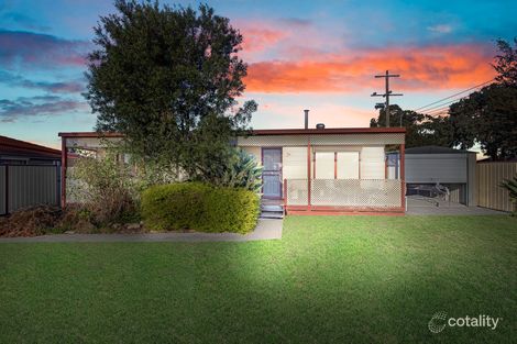 2a Albatross Ave, Werribee, VIC 3030