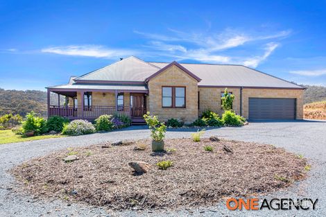 Property photo of 31 Redbox Place Royalla NSW 2620