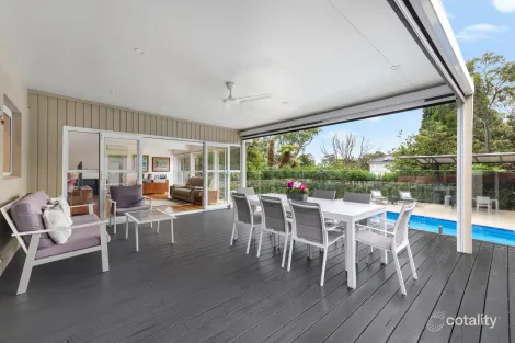 Property photo of 27 Berilda Avenue Warrawee NSW 2074