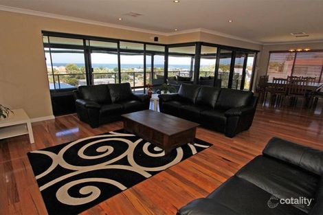 Property photo of 16 Cox Crescent Quinns Rocks WA 6030