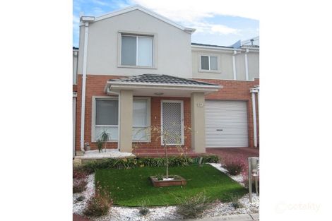 Property photo of 12 Seggan Circle Gowanbrae VIC 3043