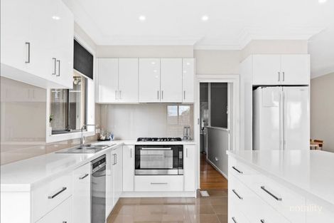 Property photo of 11 Williams Road Mooroolbark VIC 3138