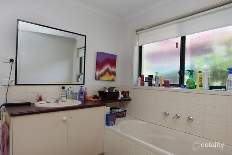 Property photo of 48 Rowes Road Werribee VIC 3030
