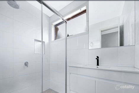 Property photo of 16 Anaconda Road Narre Warren VIC 3805