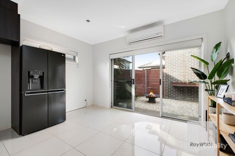 Property photo of 2/8 Birch Avenue Tullamarine VIC 3043