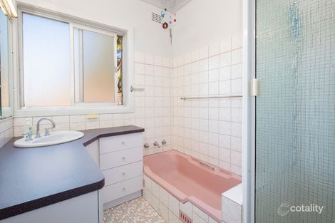 Property photo of 3 Beath Crescent Kahibah NSW 2290