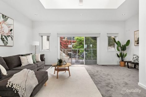 Property photo of 8 Watersedge Terrace Highton VIC 3216