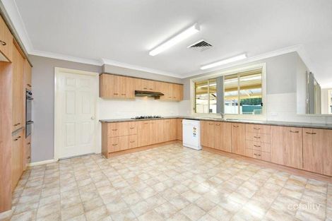 Property photo of 33 Bardolph Avenue Rosemeadow NSW 2560