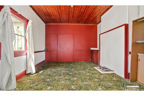 Property photo of 87 Markham Street Armidale NSW 2350