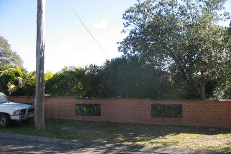 111 Seabrook Ave, Bateau Bay, NSW 2261