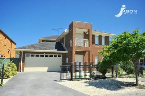 Property photo of 7 Hawthorn Lane Craigieburn VIC 3064