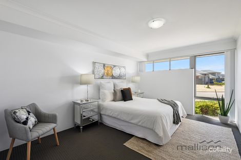 Property photo of 49 Cedarleaf Entrance Treeby WA 6164
