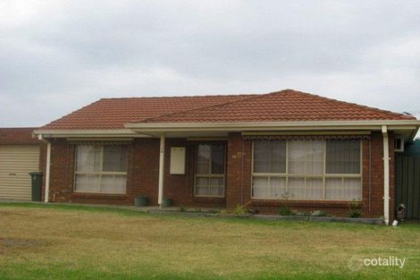 2/93 Kingdom Ave, Kings Park, VIC 3021