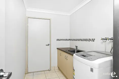 Property photo of 18 Hitching Rail Drive Tanby QLD 4703
