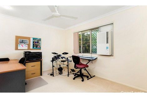 Property photo of 28 Barron Court Hillcrest QLD 4118