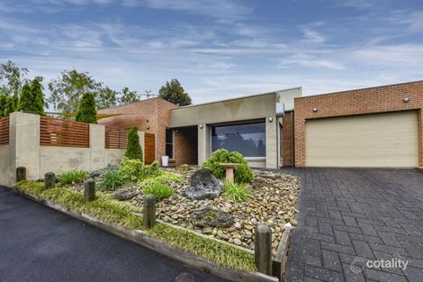 Property photo of 2 Sunnyside Drive Mount Gambier SA 5290