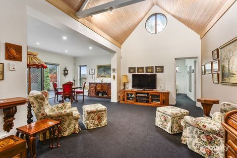 Property photo of 2 Sunnyside Drive Mount Gambier SA 5290