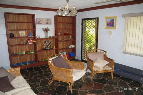 Property photo of 88 Limpus Avenue Keppel Sands QLD 4702