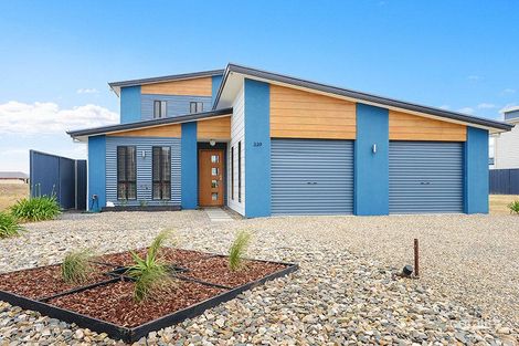 Property photo of 229 Excelsior Parade Hindmarsh Island SA 5214
