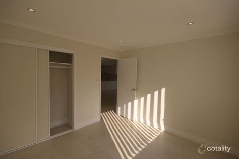 Property photo of 51 Edinburgh Road Benowa QLD 4217