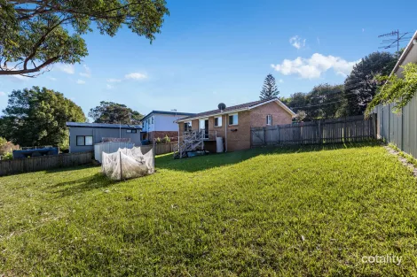 Property photo of 8 Pengana Crescent Mollymook NSW 2539
