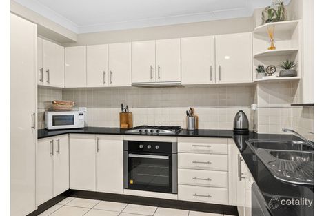 Property photo of 14/12-14 Gladstone Avenue Wollongong NSW 2500