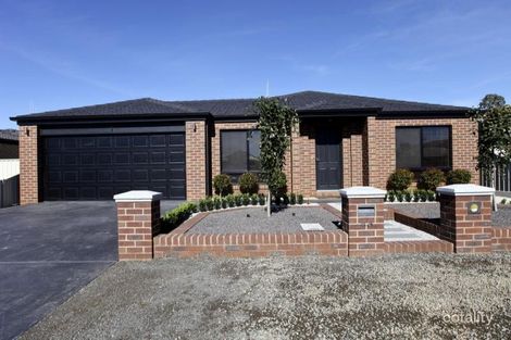 Property photo of 43 Peacock Drive Epsom VIC 3551
