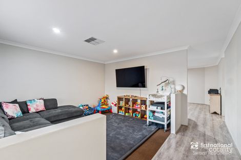 Property photo of 16 Warrego Outlook Ellenbrook WA 6069