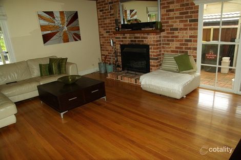 Property photo of 3 Barossa Place Edensor Park NSW 2176