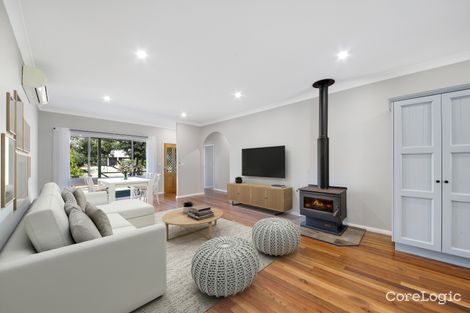 Property photo of 12 Yeddenba Avenue Blue Bay NSW 2261