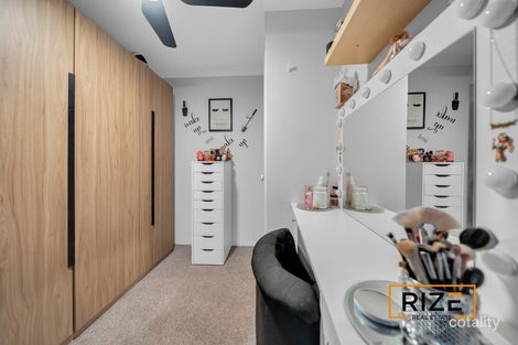 Property photo of 20 Beefwood Street Banksia Grove WA 6031