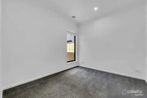 Property photo of 10 Amreli Street Deanside VIC 3336