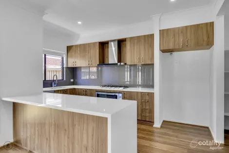 Property photo of 10 Amreli Street Deanside VIC 3336