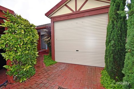 Property photo of 2/10 Hall Street McKinnon VIC 3204