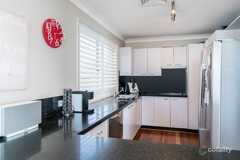 Property photo of 82 Stingaree Point Drive Dora Creek NSW 2264