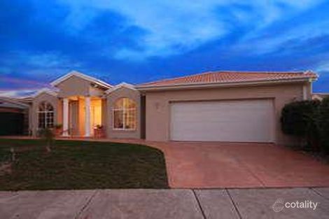 9 Truscott Ave, Roxburgh Park, VIC 3064