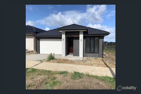 24 Keskadale Way, Clyde North, VIC 3978