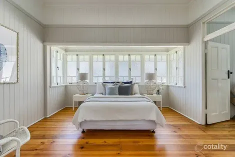 Property photo of 26 Park Street Hawthorne QLD 4171