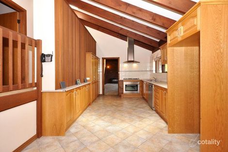 Property photo of 10 Vincent Boulevard Flagstaff Hill SA 5159