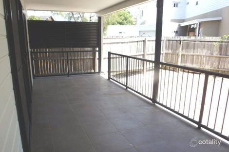 Property photo of 3/3 Bindaree Way Ocean Shores NSW 2483