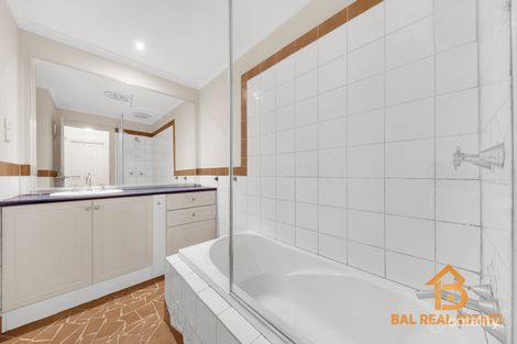 Property photo of 2 Campaspe Crescent Brookfield VIC 3338